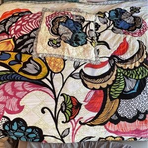 Anthropology vintage look Twin comforter and square pillow case